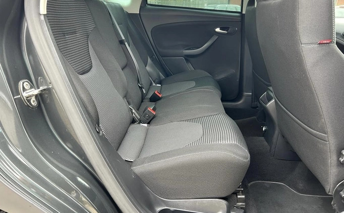 Seat Altea XL cena 28900 przebieg: 153258, rok produkcji 2012 z Kostrzyn małe 137